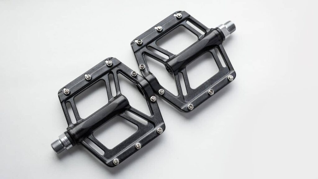 flat pedals