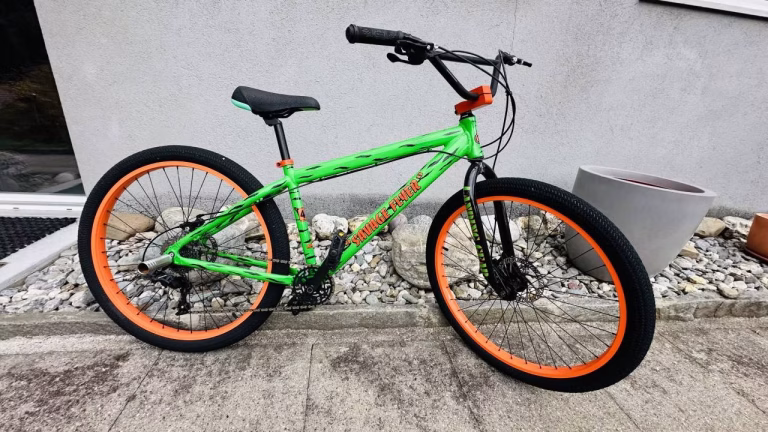 8 Best Bikes for Wheelies: