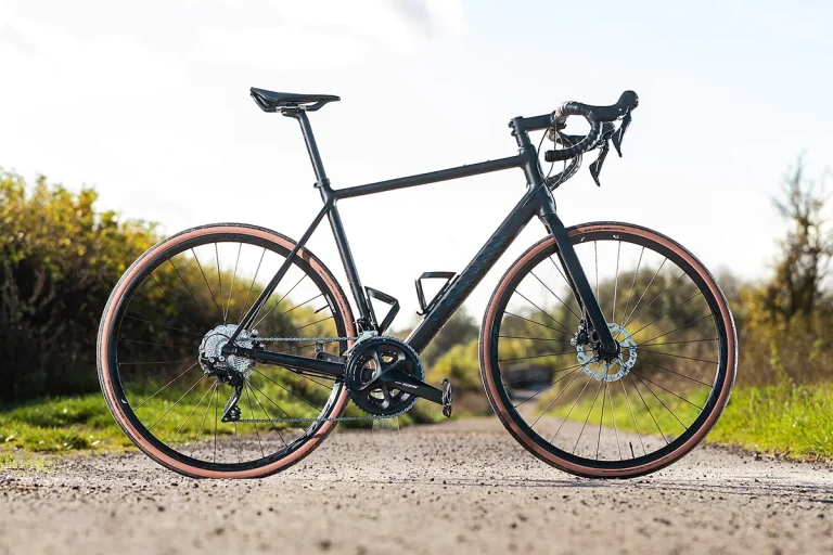 Road Bikes under $2000